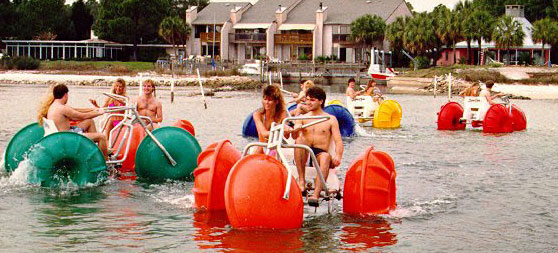 Water rides tricycles ride for amusement park swimming pool
