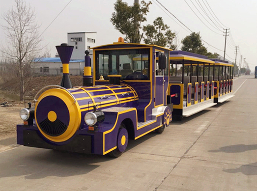 Vintage train rides for amusement park