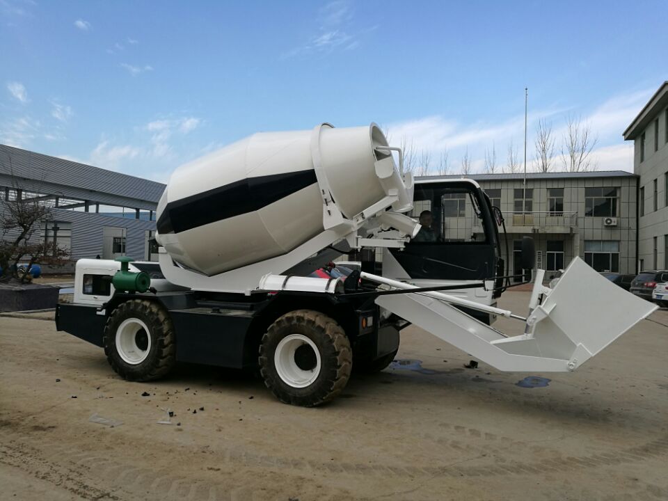 self loading concrete mixer for sale