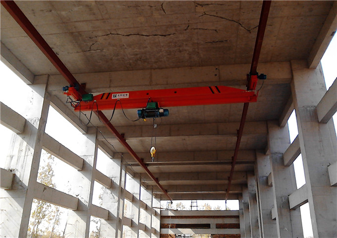 Electric one-girder overhead crane for sale